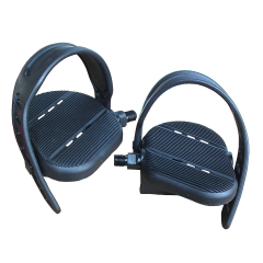 BDCP Heimtrainerpedale 1/2 Zoll Kunststoff mit Riemen schwarz