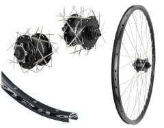 B�rwinkels 28 Zoll Vorderrad 19-622 DH19 schwarz Disk mit �sen 36L Shimano Nabendynamo DH-3D32 6 Loch Disc Schnellspanner schwarz Nirosta 2mm Speichen Silber