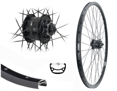 Aggro-X 28 Zoll Vorderrad 19-622 YAK19 mit �sen schwarz 36L Shimano Nabendynamo DH3D32 6 Loch Disc Schnellspanner schwarz Speichen Nirosta 2mm schwarz